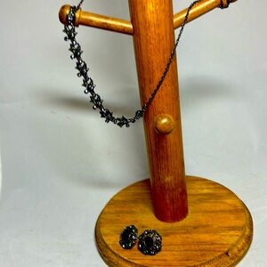 1928 necklace and earrings.